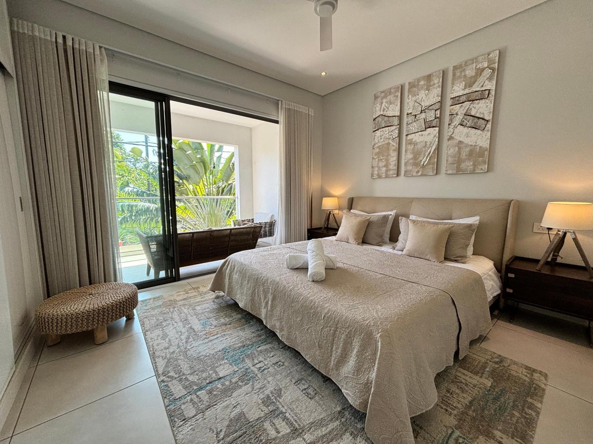 Stunning Soleia Escape With Pool