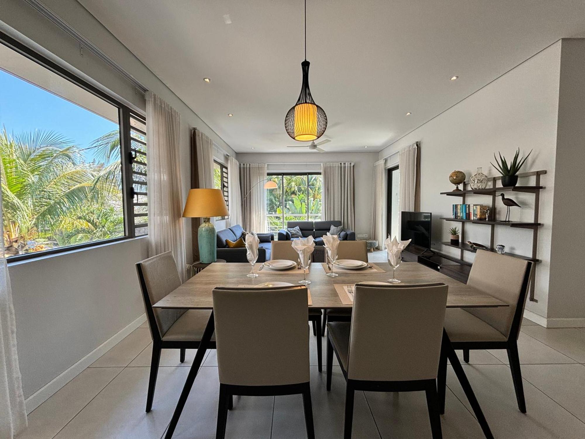 Apartment Stunning Soleia Escape With Pool