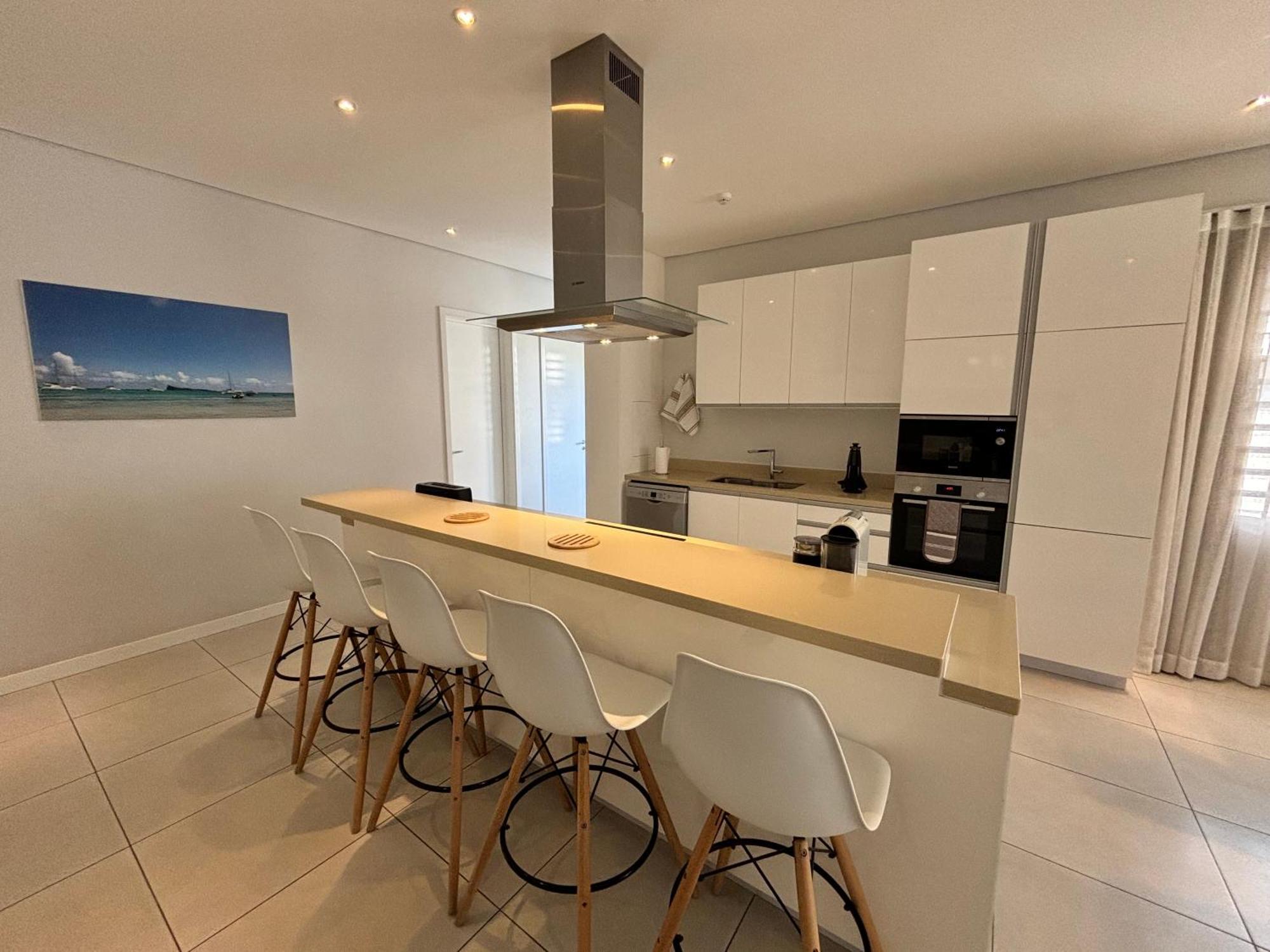 Stunning Soleia Escape With Pool Grand Bay